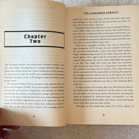 🌈2/$8  The Cassandra Compact #2 in ht e Covert-One Series - Picture 12 of 12